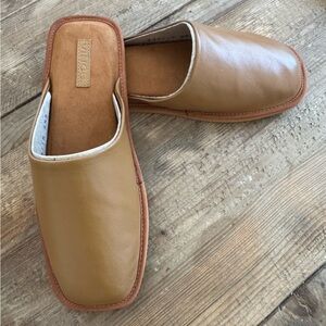 NEW VINCE Larisa Tan Leather Flat Mules Size 8 $130